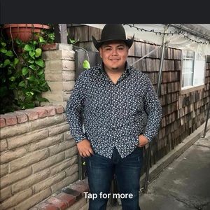 Meet your Posher, Jonathan